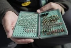 Fishpond Tacky Original 2x Fly Box -VisVang Winkel Fishpond Tacky Original 2x Fly box TOFB 2X original2x1 curtisfryfff