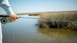 TFO Axiom II-X Fly Rod -VisVang Winkel TFO Axiom II X Fly Rod TFOAXIOMIIX XXX axiom ll x carousel photos lifestyle 2